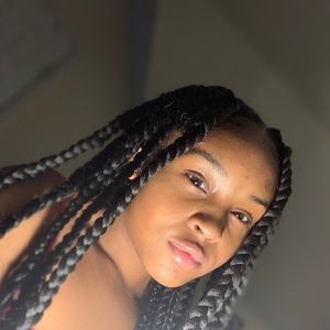 Meet your Posher, Kyla